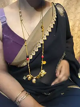 Snapshot of tuttifrutti17 chatting on June 29, 2026, 5:13 pm tuttifrutti17 online show from June 29, 2026, 5:13 pm