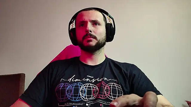 iurytx online show from September 26, 2025, 12:14 am