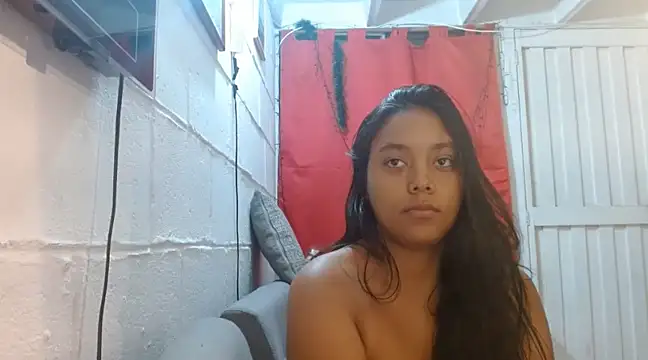 Snapshot of Chiara_petterson chatting on January 18, 2025, 7:59 am Chiara petterson online show from January 18, 2025, 7:59 am