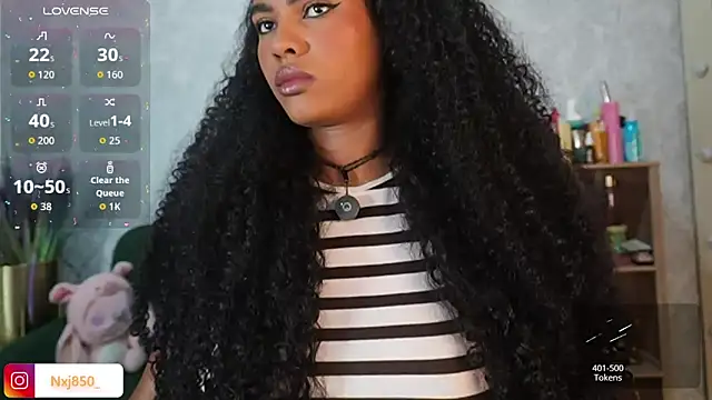 HOTBLACKANDWHITE2 online show from December 22, 2025, 3:14 am