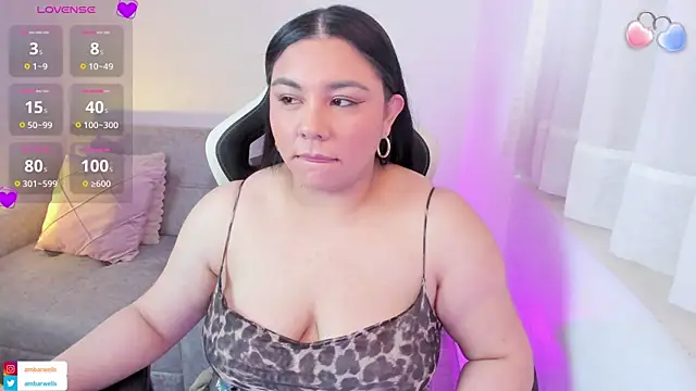 ambar-wells online show from September 23, 2025, 5:38 pm