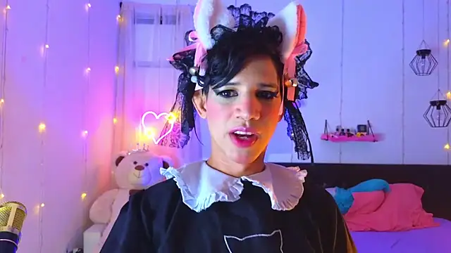 Ariel Femboy  online show from November 5, 2025, 5:07 am