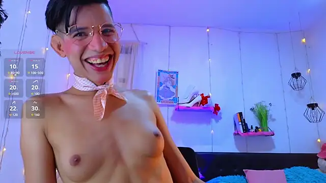 Ariel Femboy  online show from December 2, 2025, 7:03 am