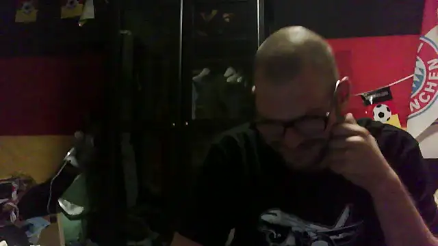 Snapshot of Die-geile-Sau chatting on September 24, 2025, 8:01 pm Die-geile-Sau online show from September 24, 2025, 8:01 pm