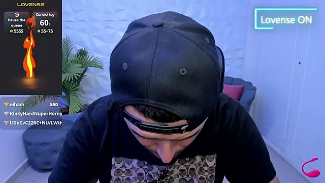 jhon bear03 online show from February 1, 2025, 5:26 pm