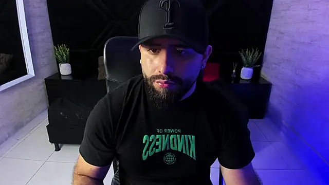 jhon bear03 online show from August 6, 2026, 11:23 am