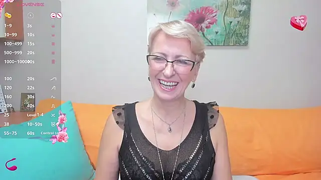 iamyourdream89 online show from December 2, 2024, 9:35 am