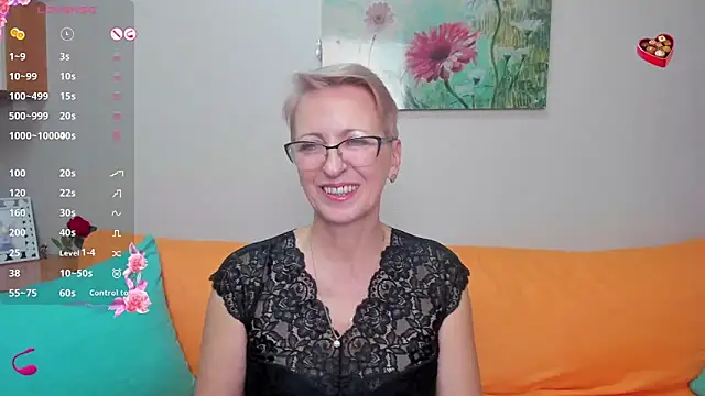 iamyourdream89 online show from December 19, 2024, 1:29 pm