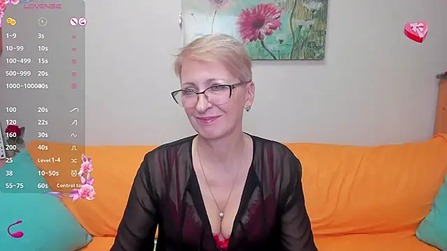 iamyourdream89 online show from December 20, 2024, 3:00 pm