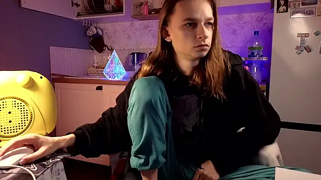 Snapshot of Frank_Fraer chatting on September 29, 2025, 7:30 pm Frank Fraer online show from September 29, 2025, 7:30 pm