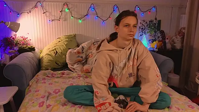 Frank Fraer online show from November 14, 2025, 6:50 pm