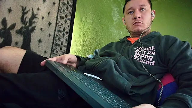 sweet cock28 online show from December 16, 2024, 4:16 pm