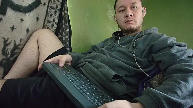 Snapshot of sweet_cock28 chatting on October 14, 2025, 3:46 pm sweet cock28 online show from October 14, 2025, 3:46 pm