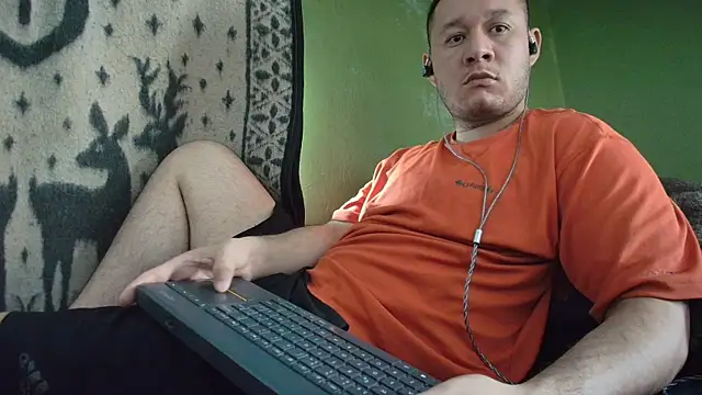 sweet cock28 online show from May 8, 2026, 3:28 pm