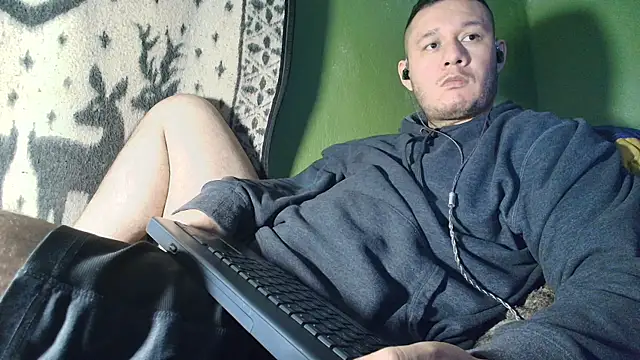 sweet cock28 online show from June 7, 2026, 3:32 am