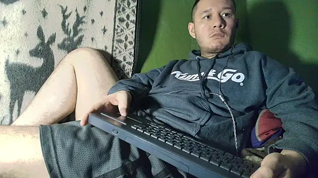 sweet cock28 online show from June 13, 2026, 3:26 am