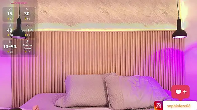 big tits in your face online show from December 19, 2025, 8:38 pm