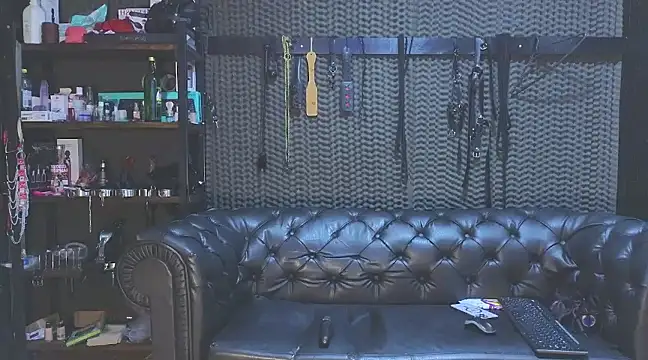 Snapshot of kimberly_swan chatting on January 29, 2025, 9:50 pm kimberly swan online show from January 29, 2025, 9:50 pm