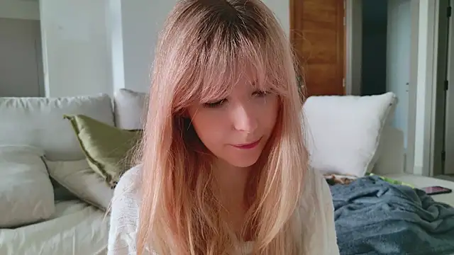 Cassycum online show from February 20, 2025, 3:19 pm