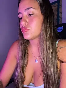 fenixgre online show from October 15, 2025, 9:15 pm