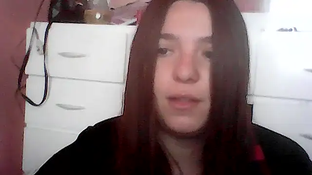 Snapshot of Oxitocina2000 chatting on April 11, 2026, 5:28 pm Oxitocina2000 online show from April 11, 2026, 5:28 pm