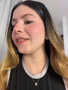 naughty  angel online show from June 8, 2026, 10:32 pm