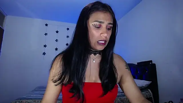 Snapshot of pinky_violeta chatting on February 15, 2025, 12:37 am pinky violeta online show from February 15, 2025, 12:37 am