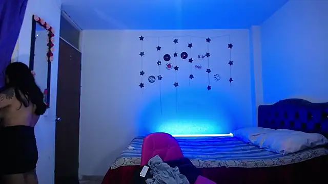 Snapshot of pinky_violeta chatting on February 23, 2025, 12:19 am pinky violeta online show from February 23, 2025, 12:19 am