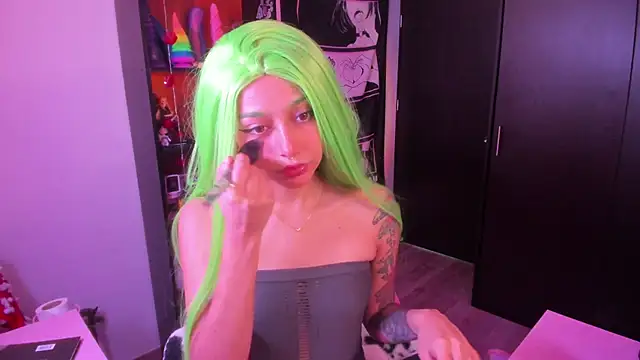 amber yull online show from May 3, 2026, 3:51 pm