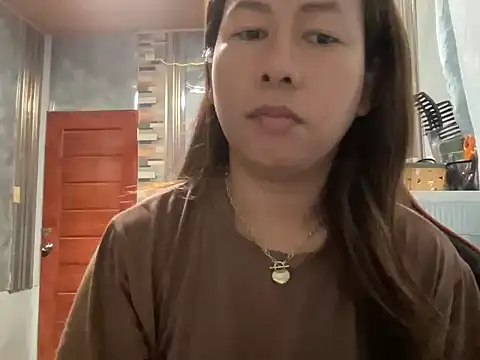 UrLove Marga online show from June 14, 2026, 10:12 pm