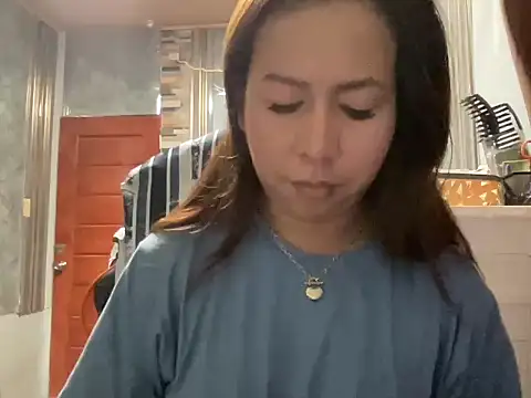 UrLove Marga online show from June 19, 2026, 11:08 pm