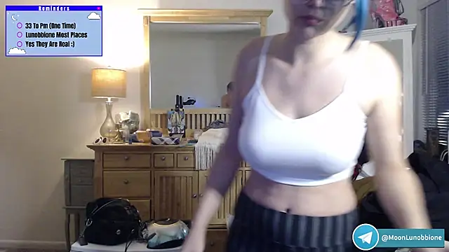 Lunobbione online show from February 13, 2026, 11:34 pm