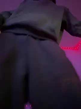 Toyjungee online show from February 7, 2025, 9:05 am