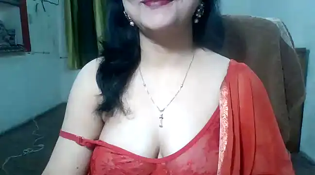 Snapshot of Cute_Mahi22 chatting on January 13, 2025, 6:49 am Cute Mahi22 online show from January 13, 2025, 6:49 am