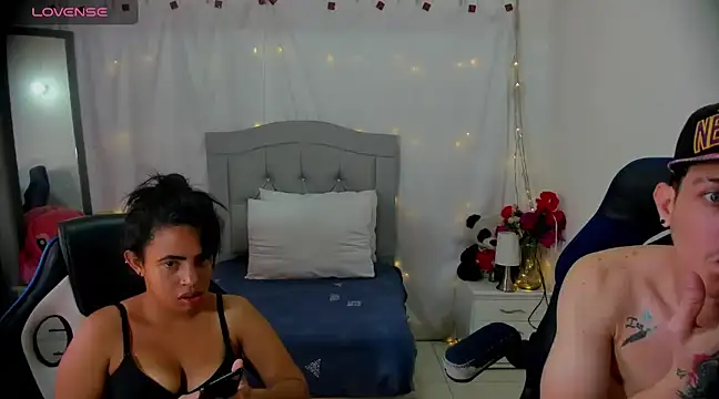 Partnerthot2023 online show from January 14, 2025, 1:28 pm