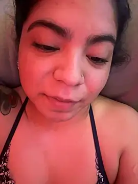 kimmiakiss22 online show from January 25, 2025, 4:45 am