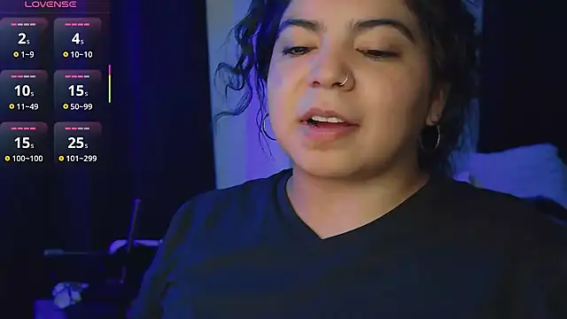 Snapshot of kimmiakiss22 chatting on September 23, 2025, 12:35 am kimmiakiss22 online show from September 23, 2025, 12:35 am