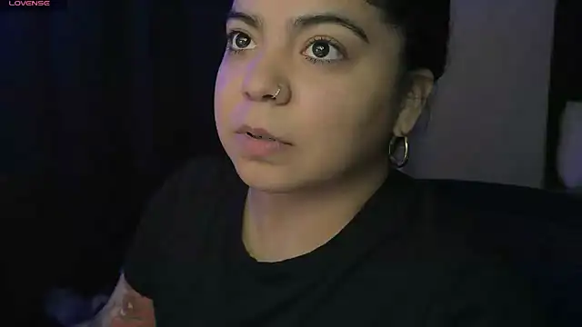 Snapshot of kimmiakiss22 chatting on September 29, 2025, 11:42 pm kimmiakiss22 online show from September 29, 2025, 11:42 pm