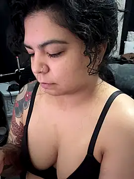 Snapshot of kimmiakiss22 chatting on October 11, 2025, 8:18 pm kimmiakiss22 online show from October 11, 2025, 8:18 pm