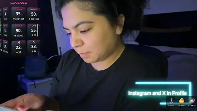 Snapshot of kimmiakiss22 chatting on October 13, 2025, 3:28 am kimmiakiss22 online show from October 13, 2025, 3:28 am