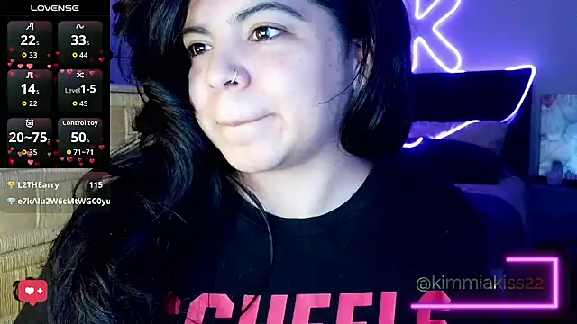 kimmiakiss22 online show from February 21, 2026, 1:39 am