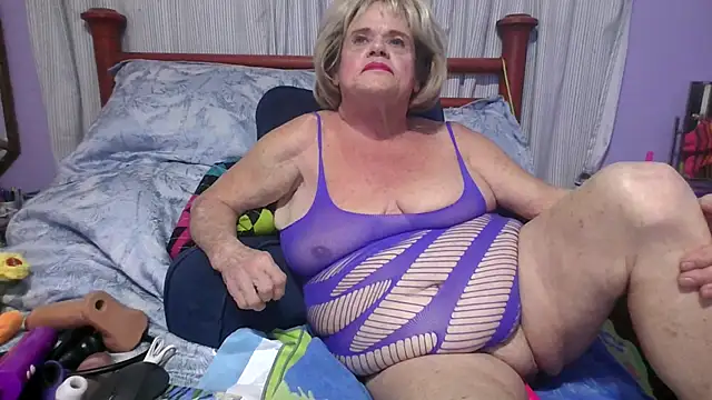 BigClitMelody online show from January 17, 2026, 11:52 pm