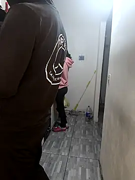 catire2323 online show from October 15, 2025, 11:49 pm