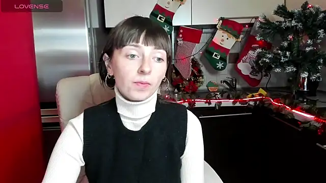 TayanaJons online show from December 2, 2024, 7:36 am
