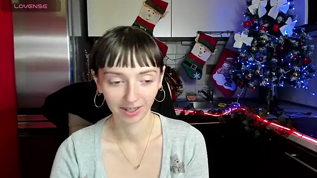 TayanaJons online show from December 5, 2024, 10:44 am