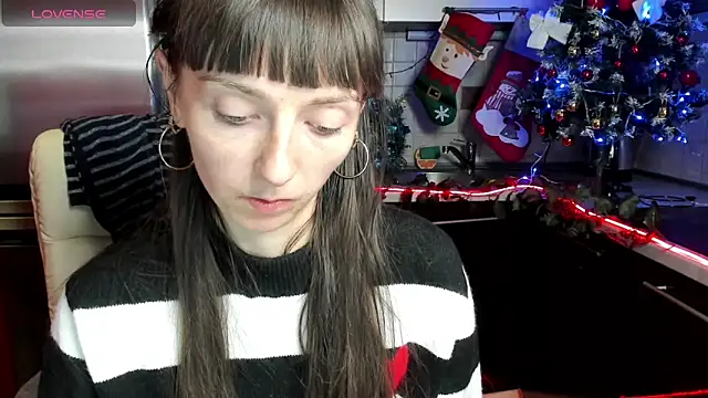 TayanaJons online show from December 6, 2024, 12:27 pm