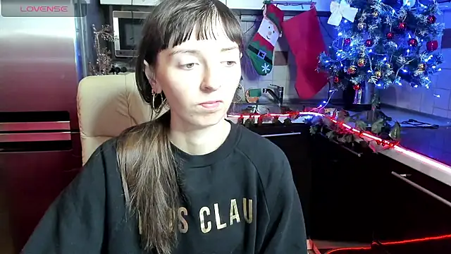 TayanaJons online show from December 9, 2024, 7:50 am