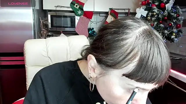 TayanaJons online show from December 9, 2024, 10:54 am