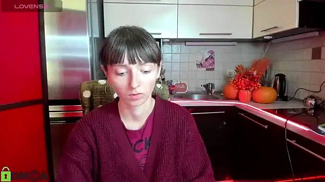 Snapshot of TayanaJons chatting on September 30, 2025, 7:02 am TayanaJons online show from September 30, 2025, 7:02 am