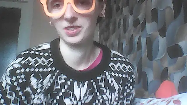 Snapshot of TayanaJons chatting on October 29, 2025, 8:05 am TayanaJons online show from October 29, 2025, 8:05 am